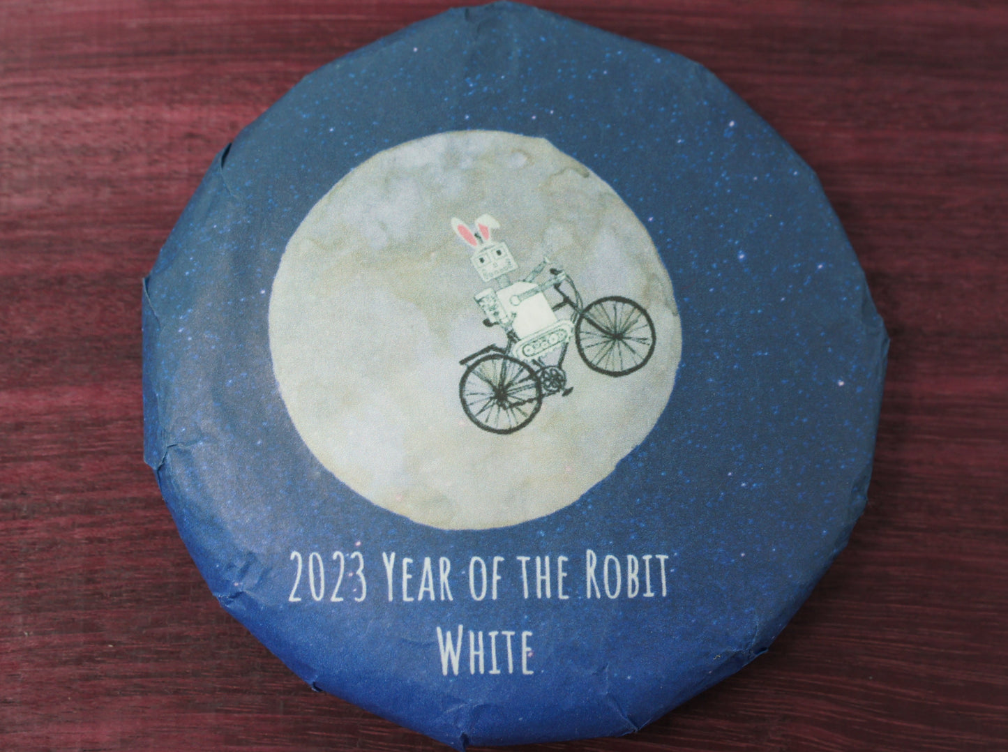 2023 Year of the Robit White 100g cake
